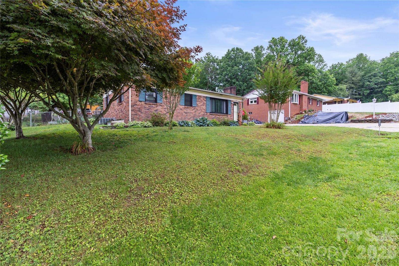 325 Swanson Drive, Lenoir, NC 28645 - Photo 3