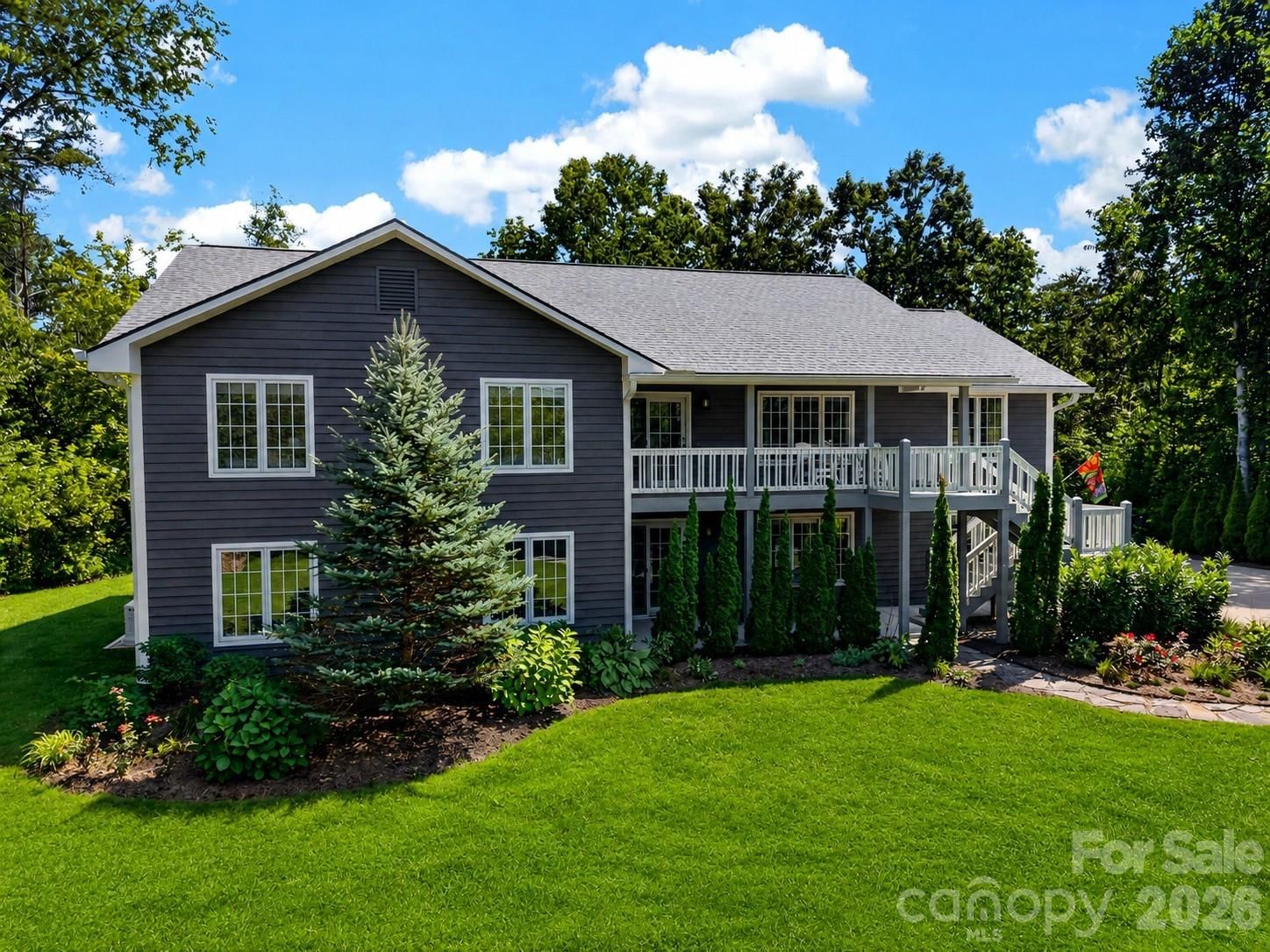 152 Skyview Circle, Asheville, NC 28804 - Photo 2