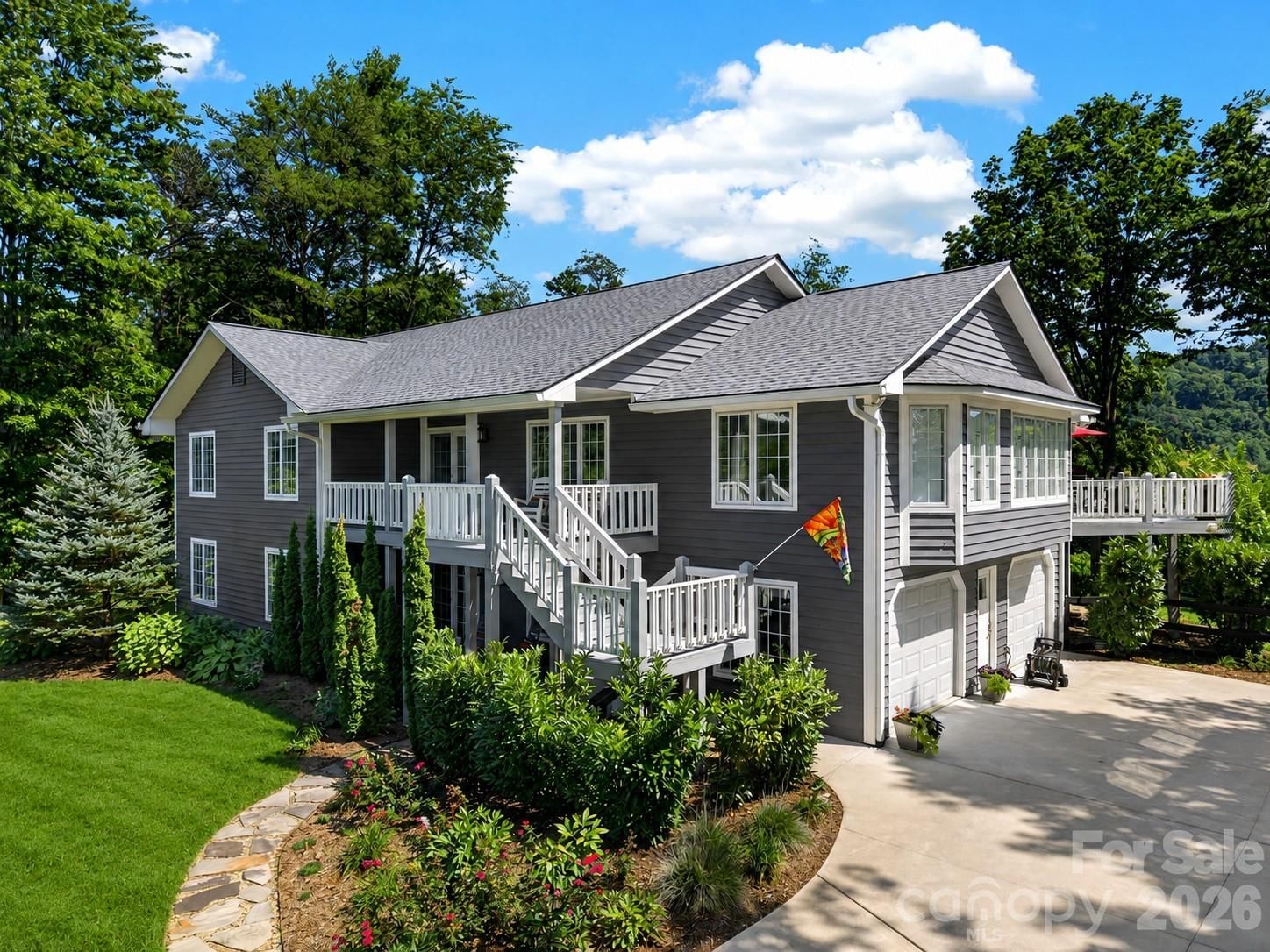 152 Skyview Circle, Asheville, NC 28804 - Photo 3