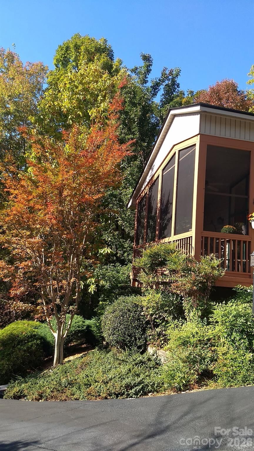 51 Duya Court, Brevard, NC 28712