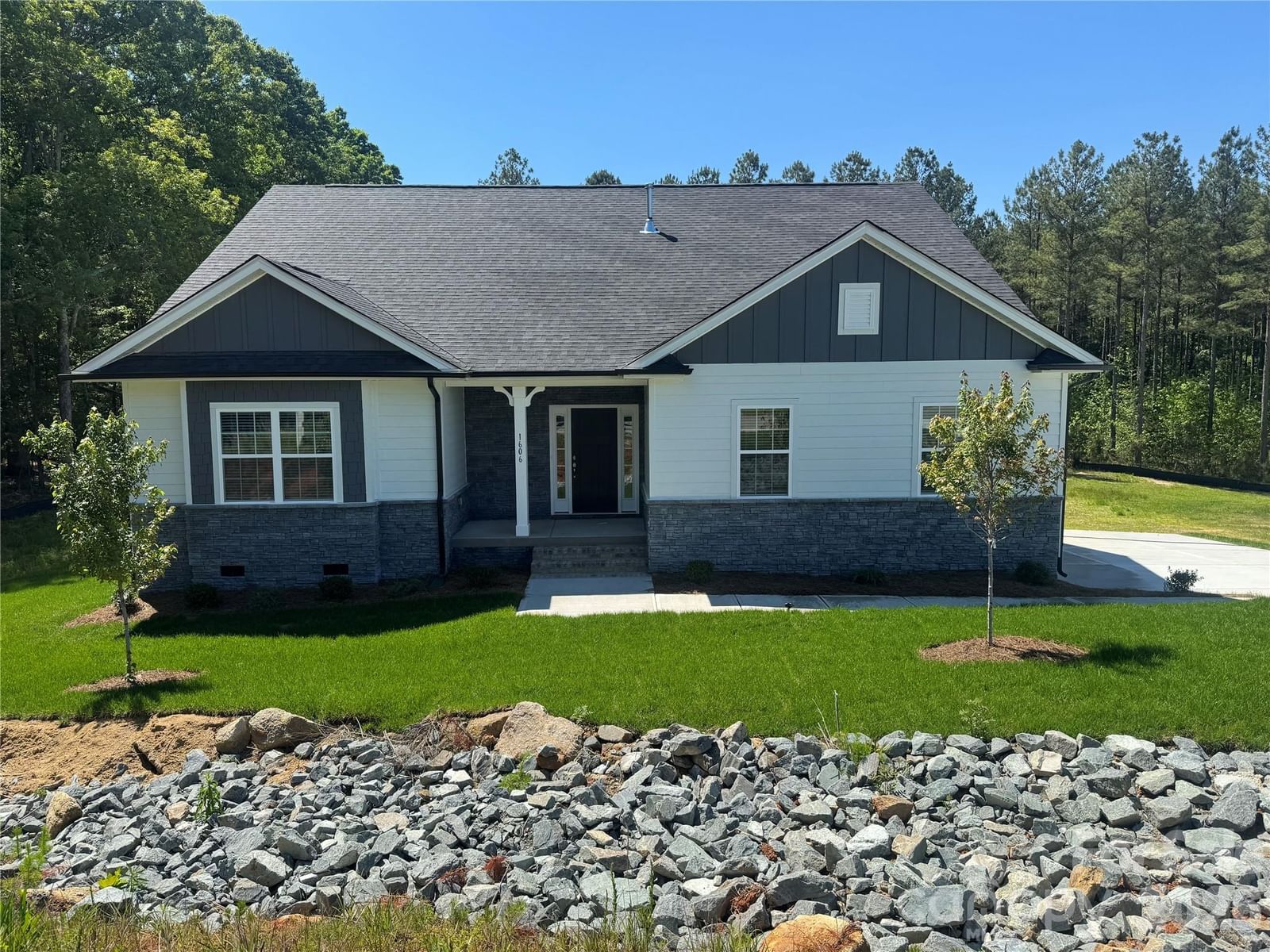 Property at 1606 Autumn #114, York, SC 29745