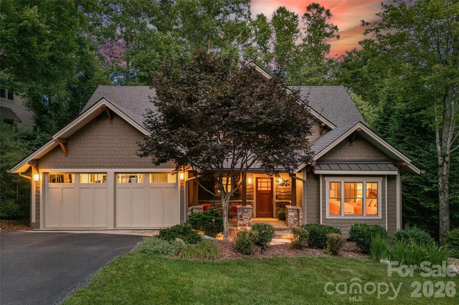 15 Owl Creek Lane, Fairview, NC 28730