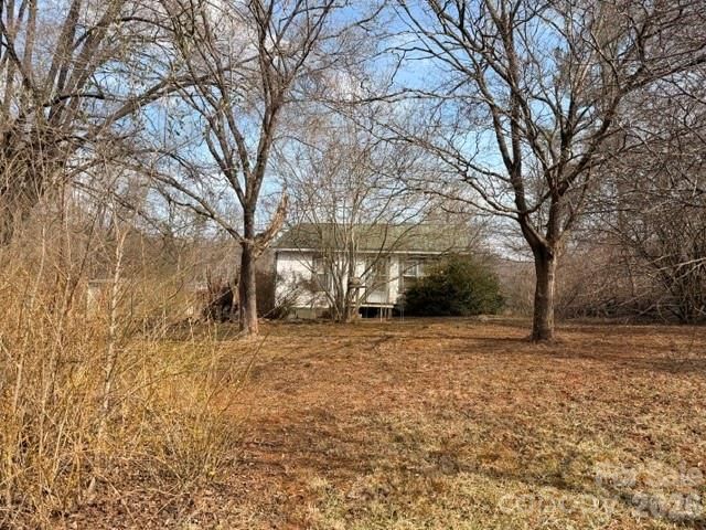 1081 Ashworth Road, Marion, NC 28752 - Photo 2