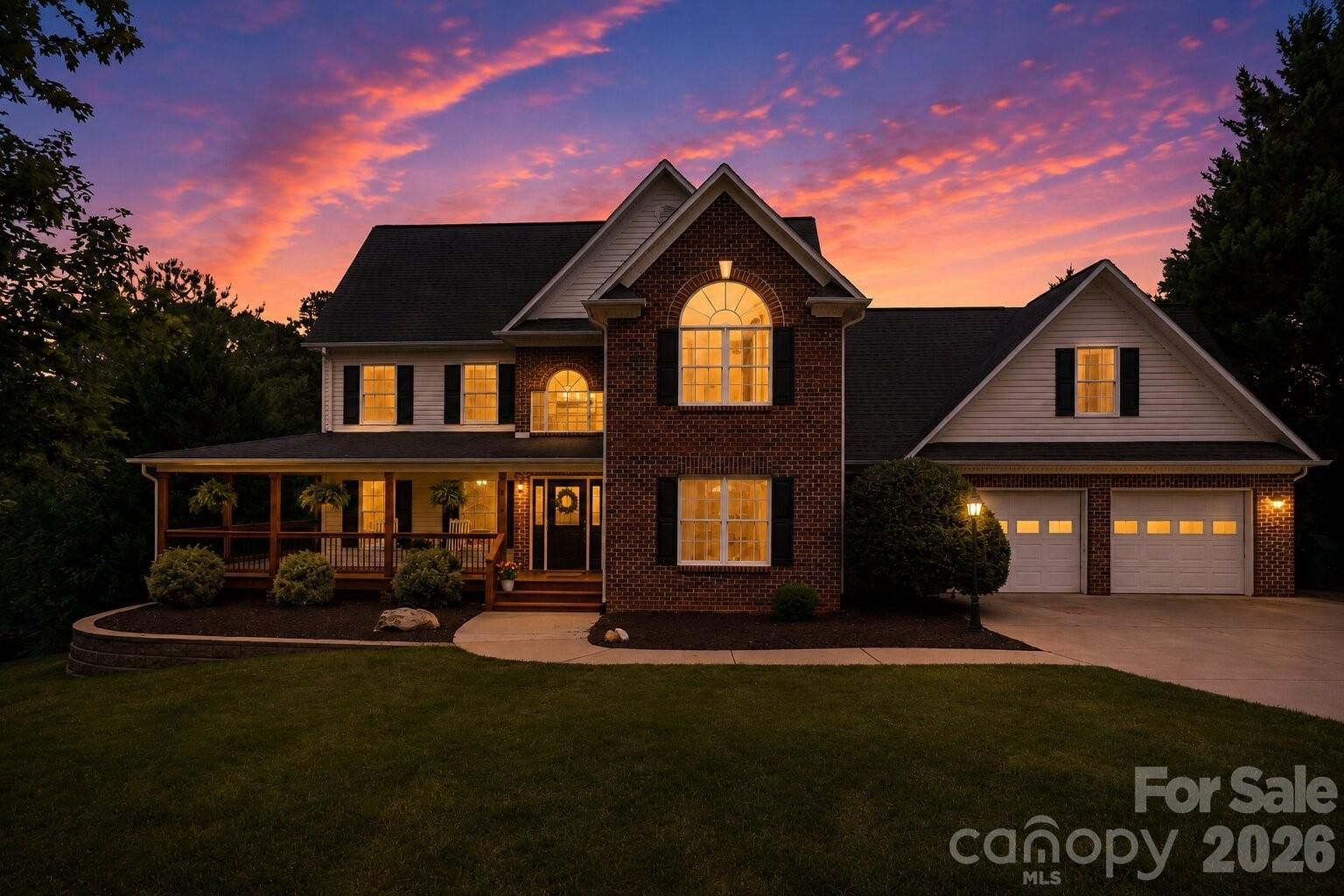 4616 20th Street Place, Hickory, NC 28601