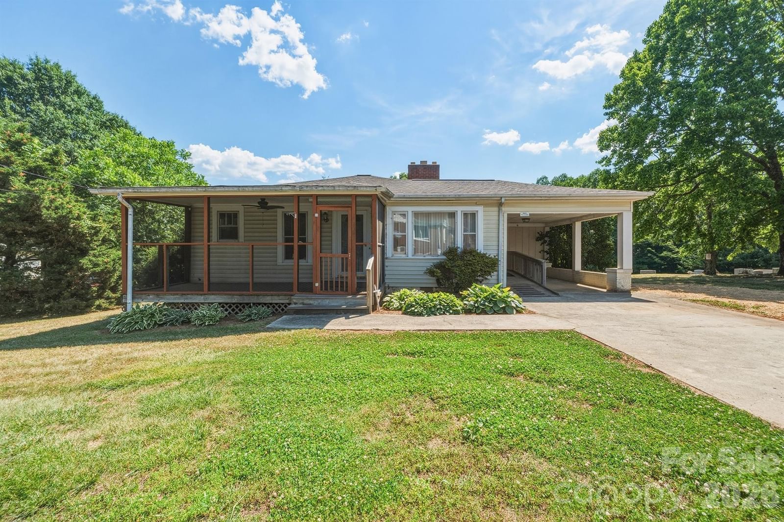 2308 11th Avenue, Hickory, NC 28601 - Photo 2