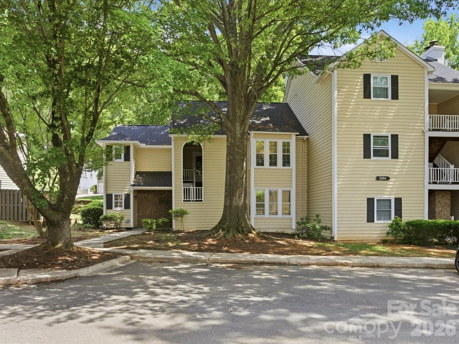 3304 Selwyn Farms Lane #3, Charlotte, NC 28209 - Photo 2