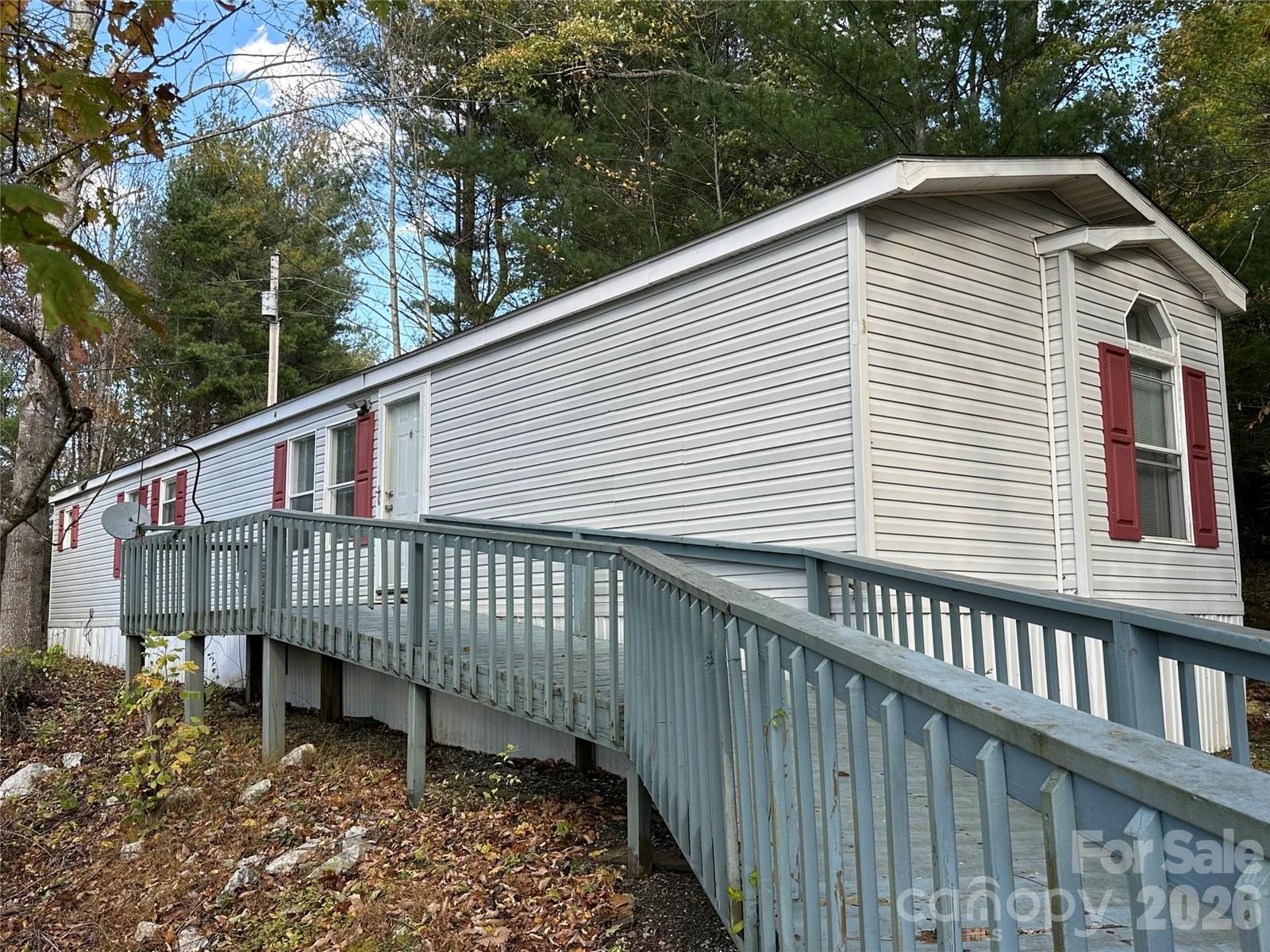572 Blue Ridge Gem Stone Road, Spruce Pine, NC 28777