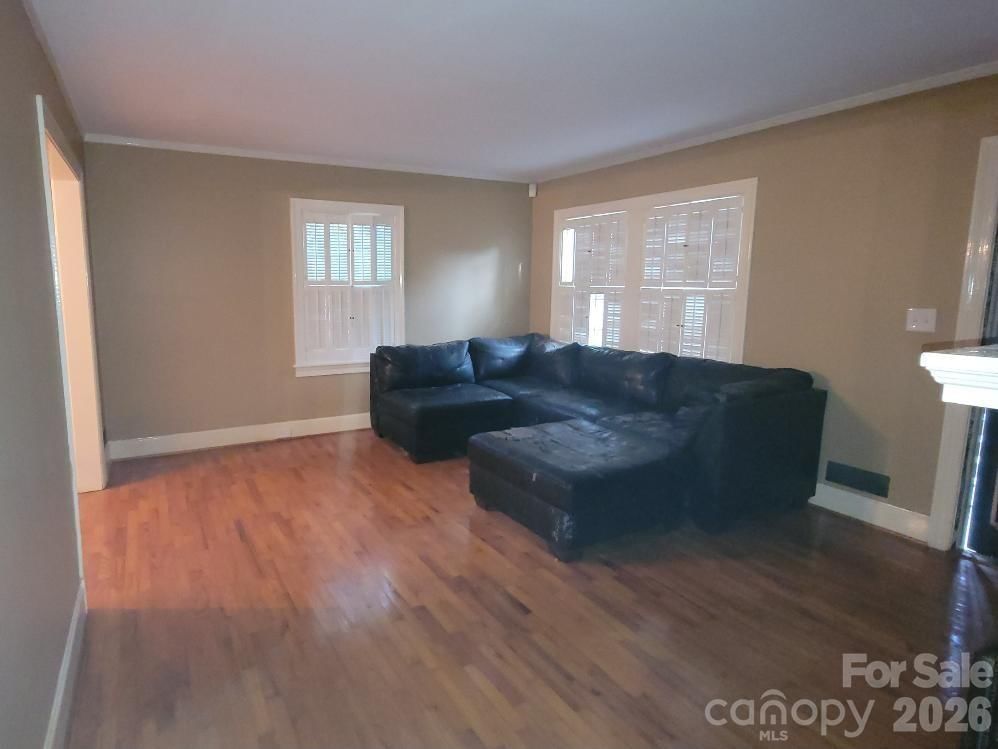 318 Sixth Avenue, Gastonia, NC 28052 - Photo 3