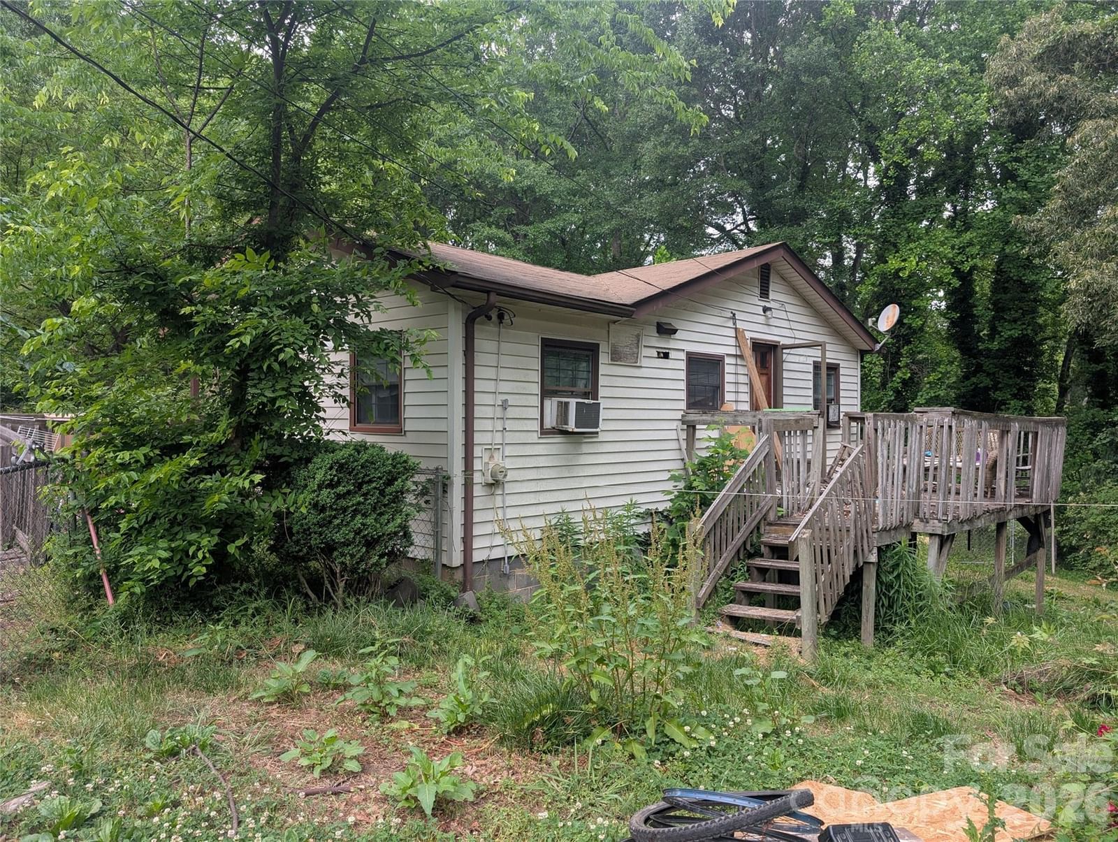 1218-B Essex Street, Gastonia, NC 28052 - Photo 2