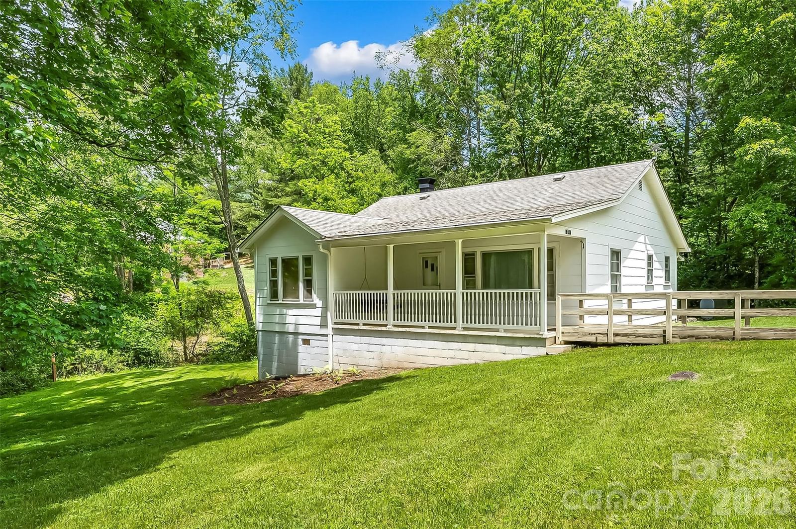 127 Stafford Road, Spruce Pine, NC 28777