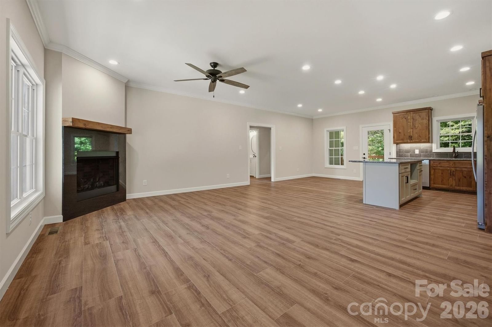 107 Meadow View Street, Morganton, NC 28655 - Photo 4