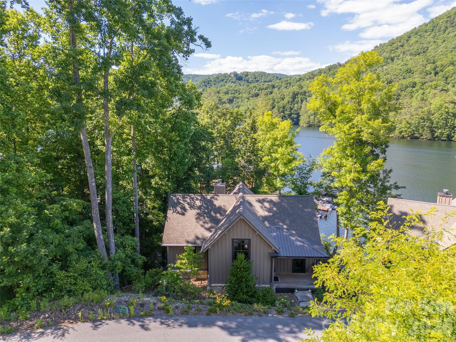 561 Harbor Ridge Drive, Tuckasegee, NC 28783 - Photo 4