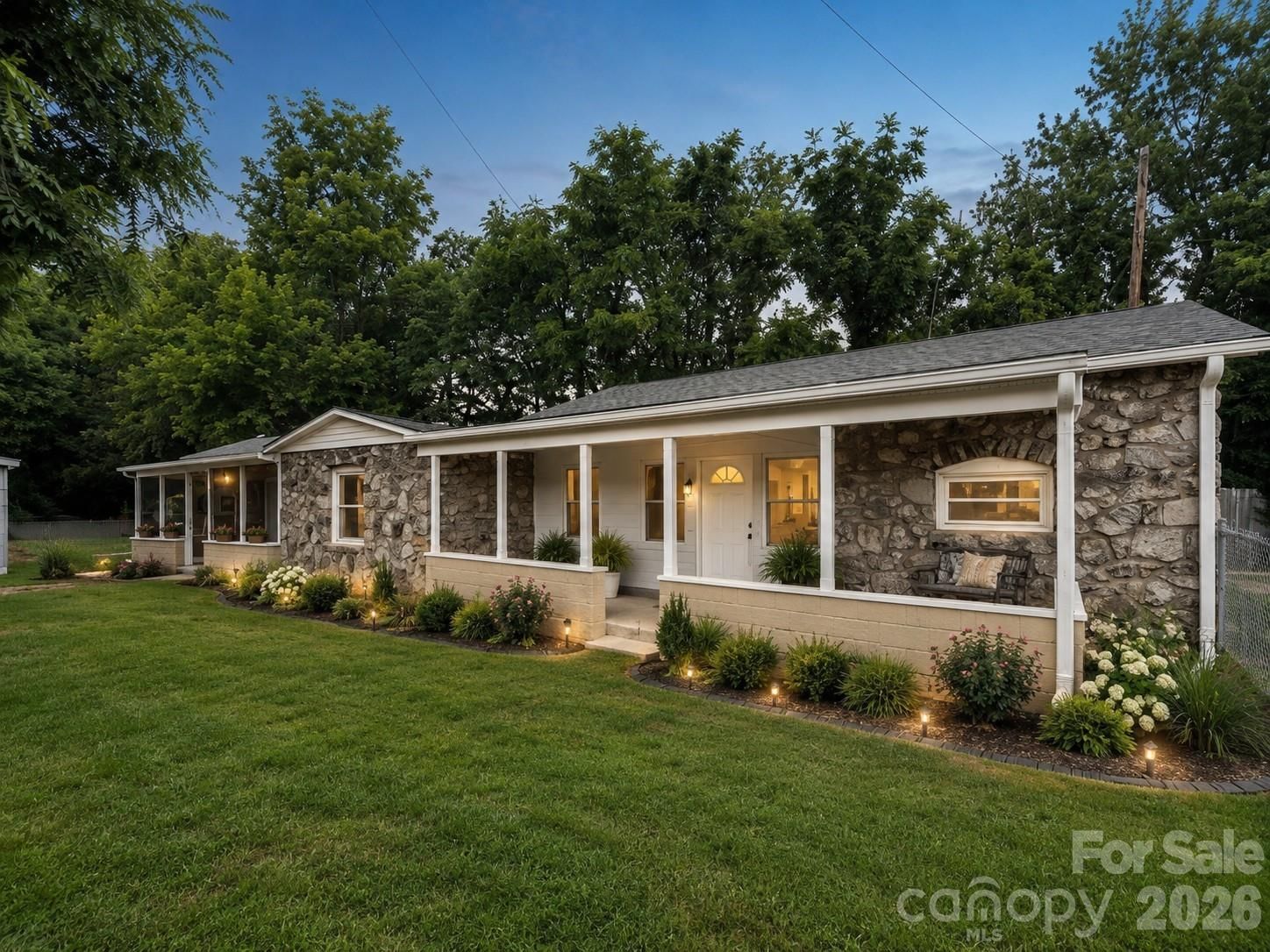 492 Riverbend Street, Waynesville, NC 28786