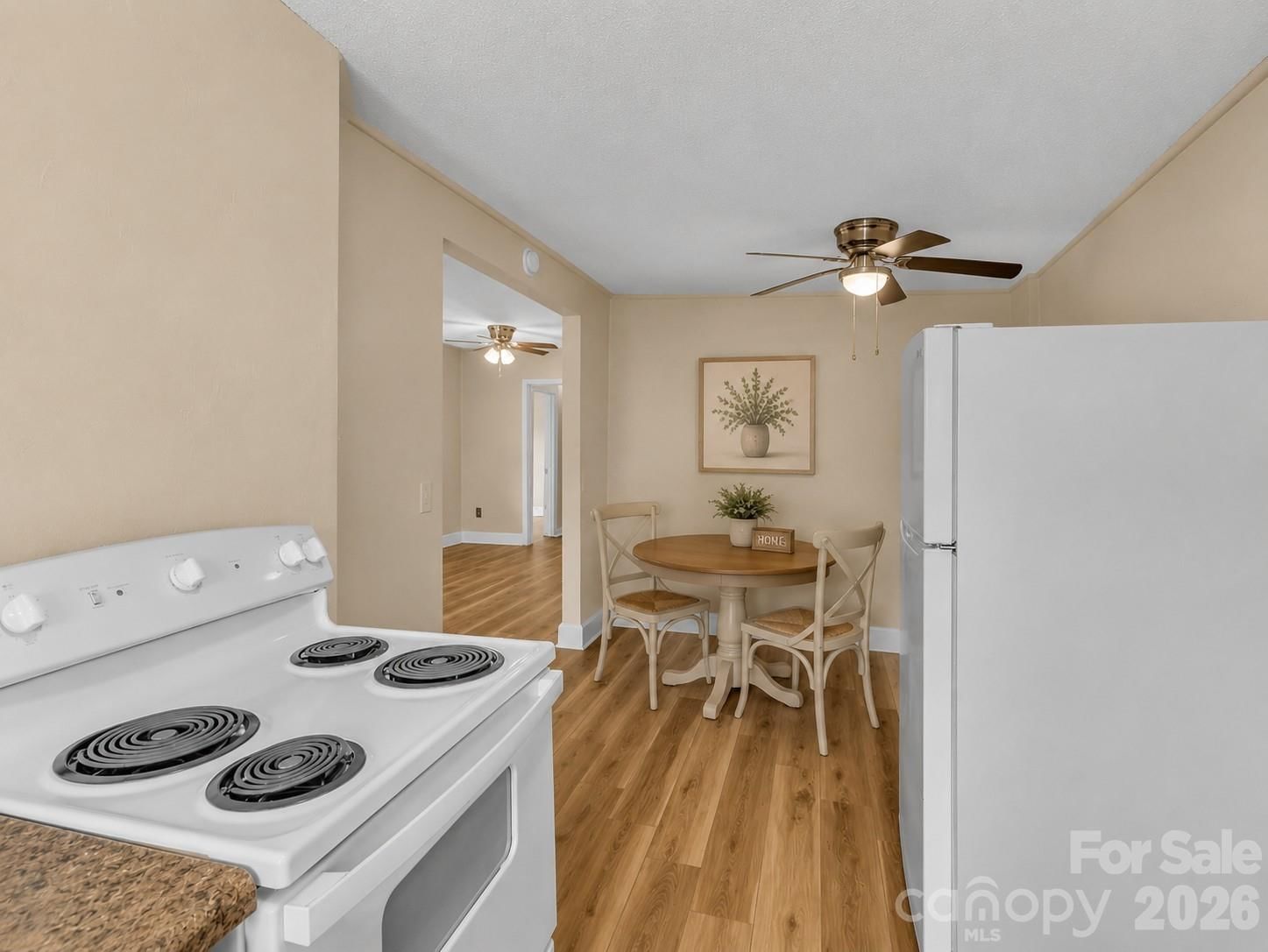 492 Riverbend Street, Waynesville, NC 28786 - Photo 2