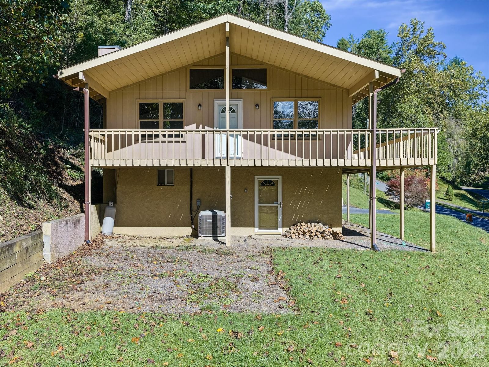 839 Mckinney Road, Burnsville, NC 28714 - Photo 4