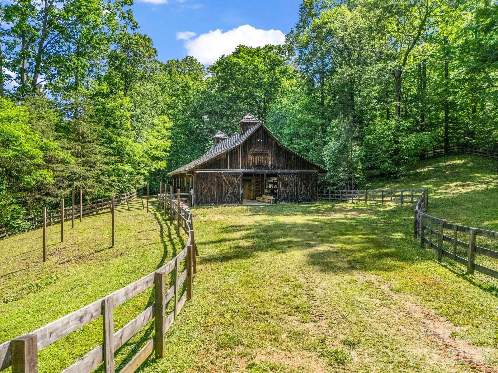 980 Mountain Forest Drive, Union Mills, NC 28167 - Photo 5