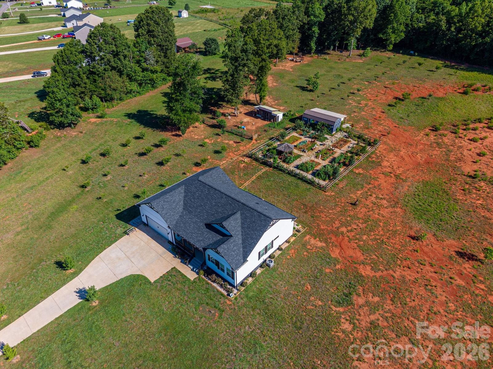 1484 Null Road, Lincolnton, NC 28092 - Photo 5