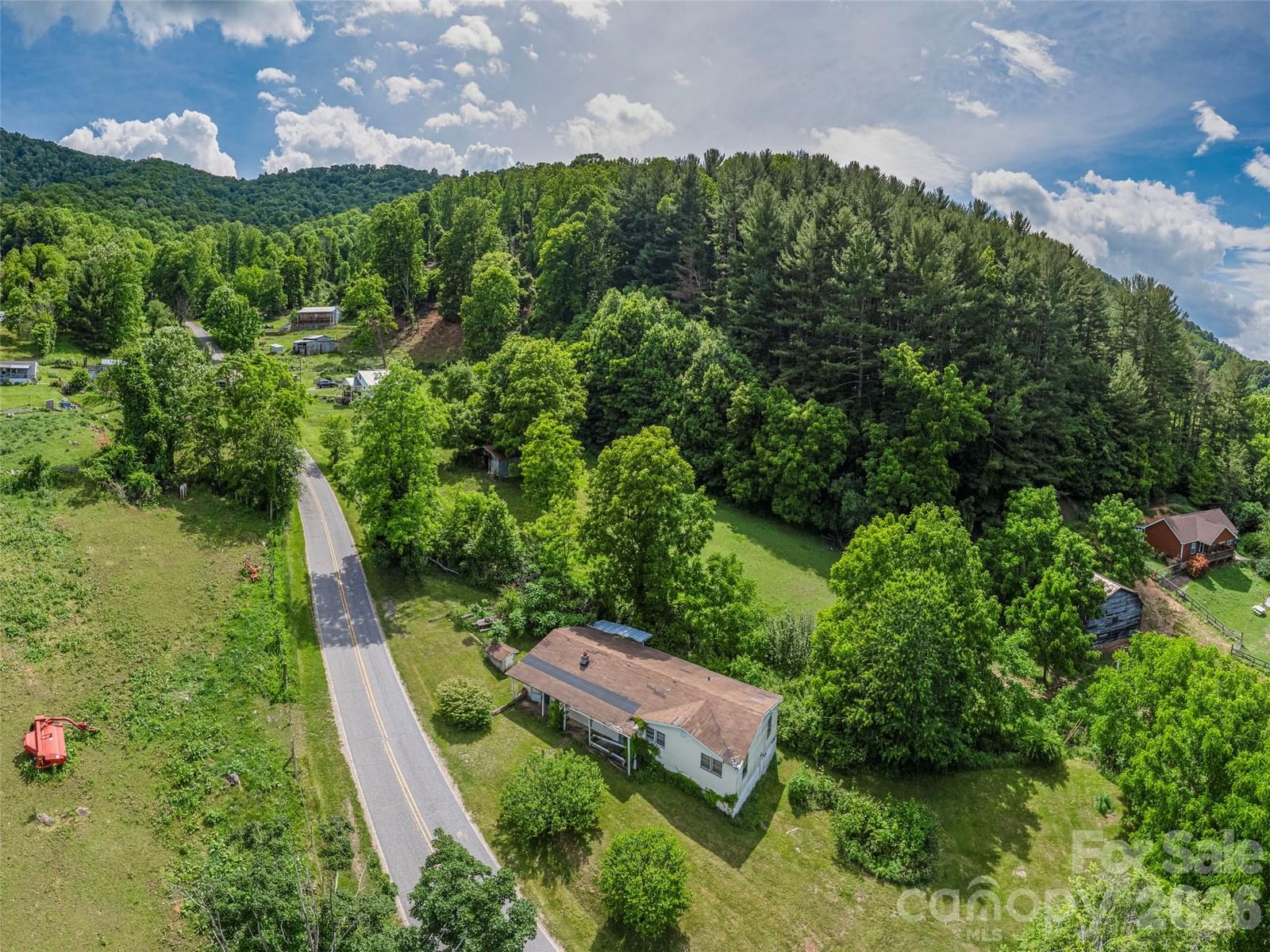 5622 Dutch Cove Road, Canton, NC 28716 - Photo 2