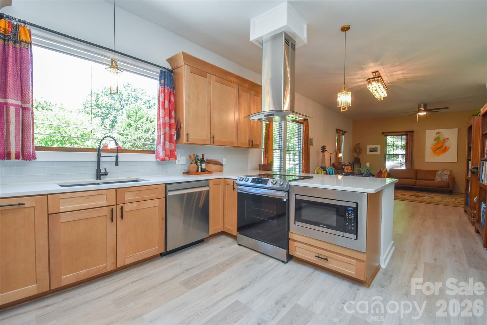 345 Lowrance Avenue, Mooresville, NC 28115