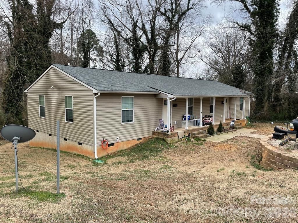 Property at 113 Sunset Drive, Clover, SC 29710