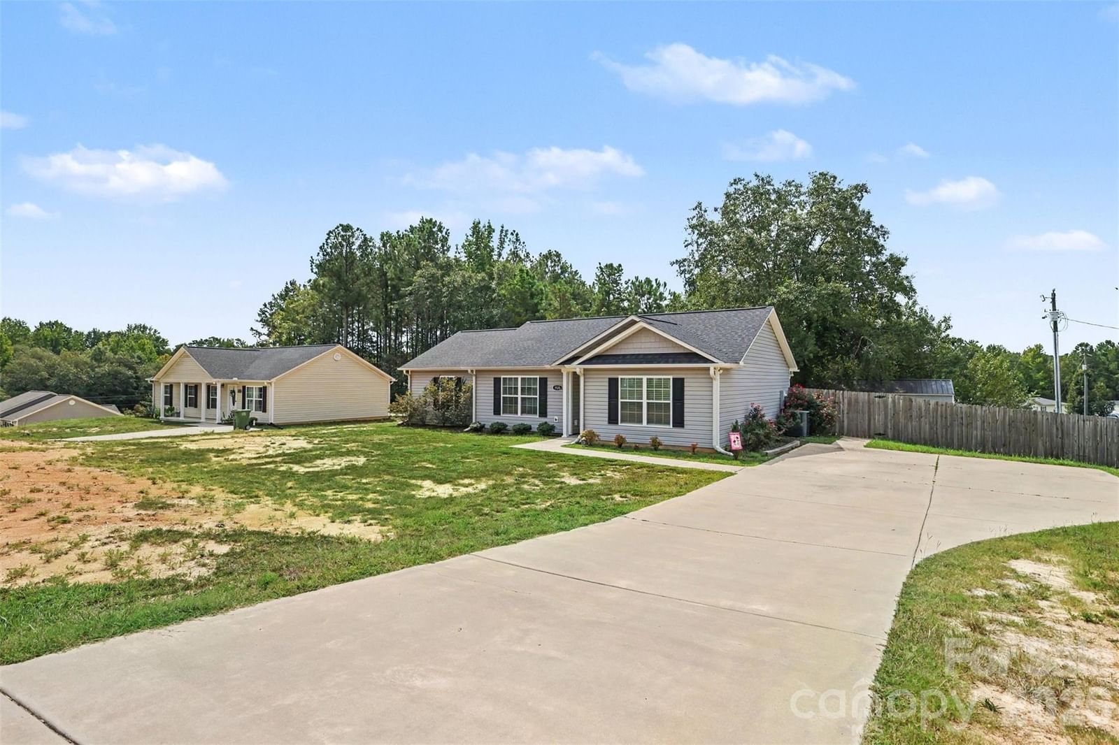 1505 Foxbrook Circle, Lancaster, SC 29720 - Photo 5