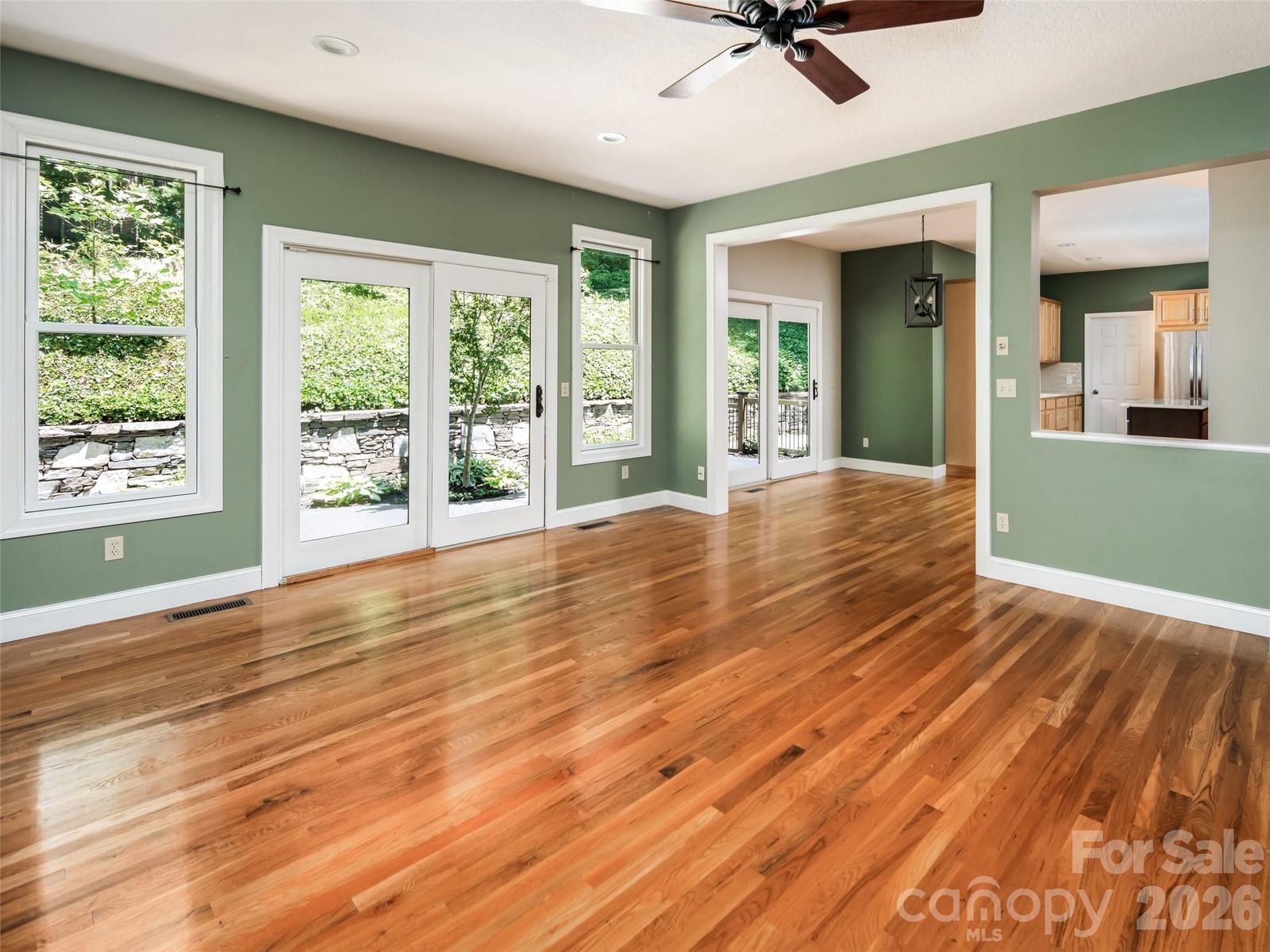 103 Woodburn Drive, Swannanoa, NC 28778 - Photo 4