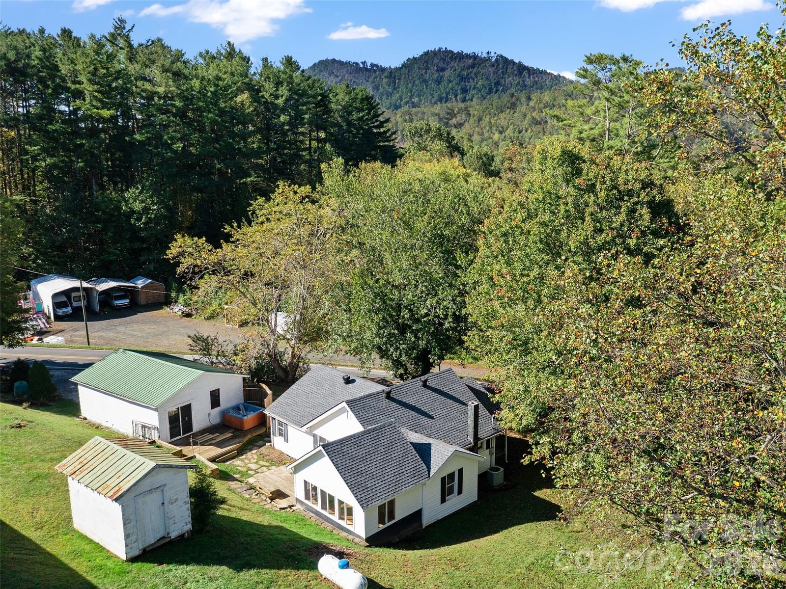 370 Bear Creek Church Road, Bakersville, NC 28705 - Photo 2