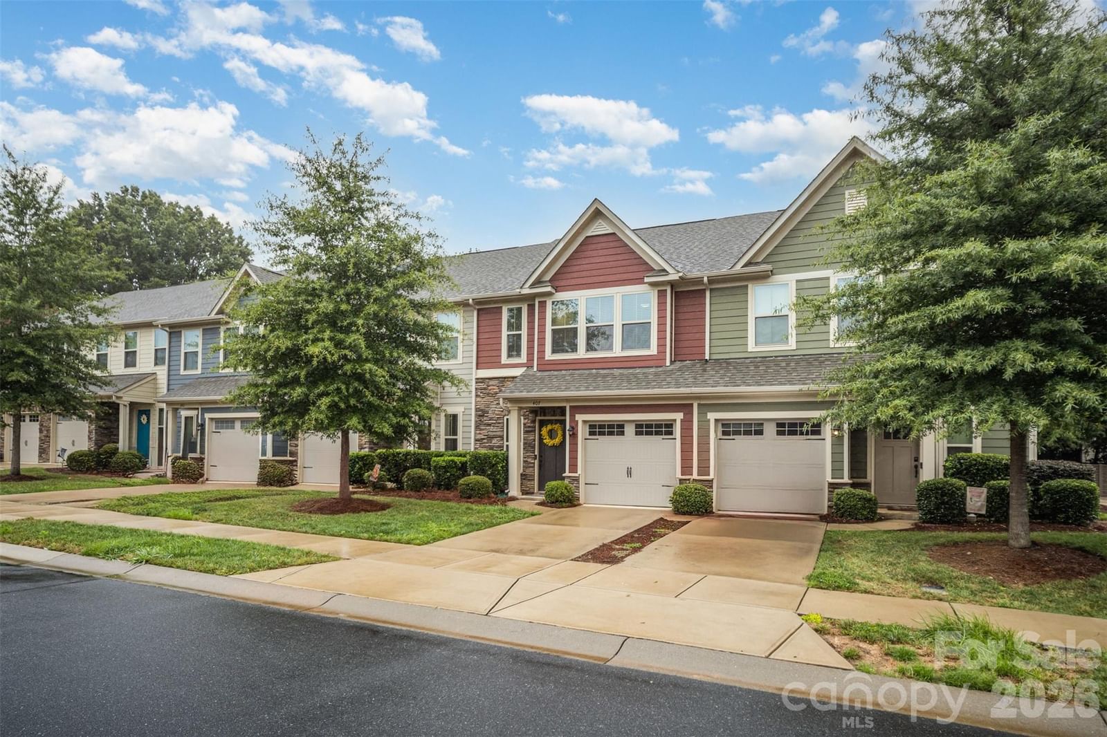 407 Park Meadows Drive, Matthews, NC 28104 - Photo 2