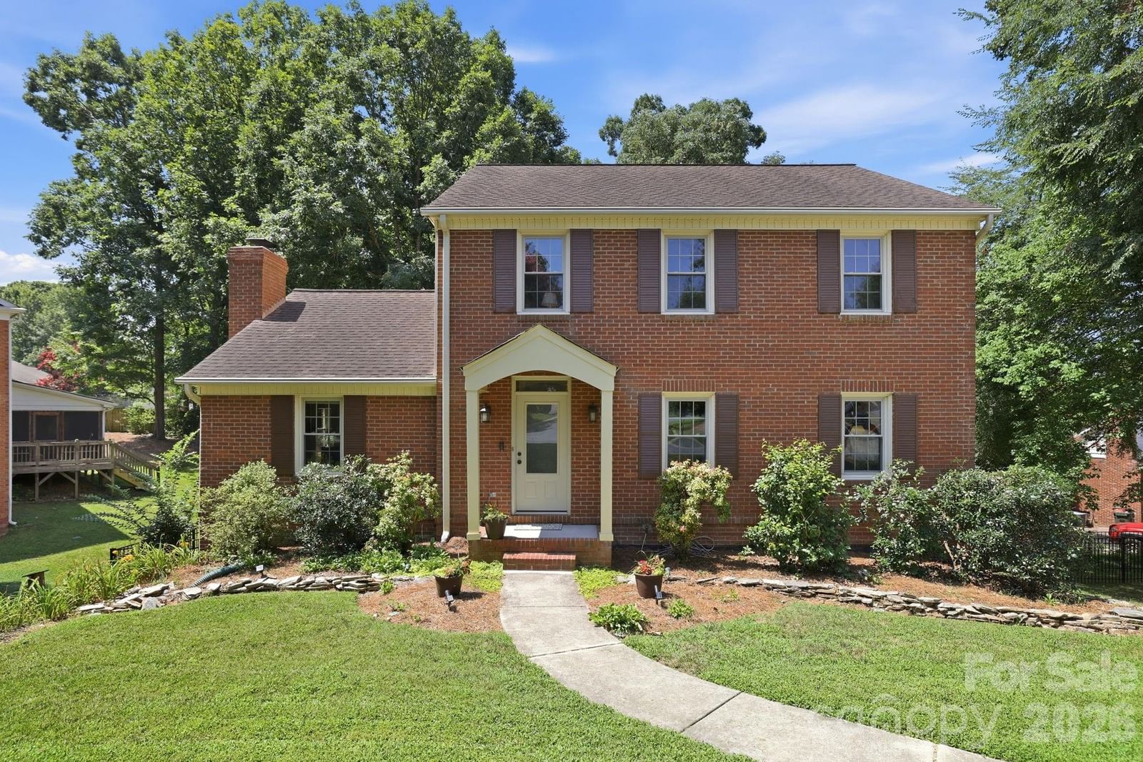 340 Walnut Point Drive, Matthews, NC 28105 - Photo 2