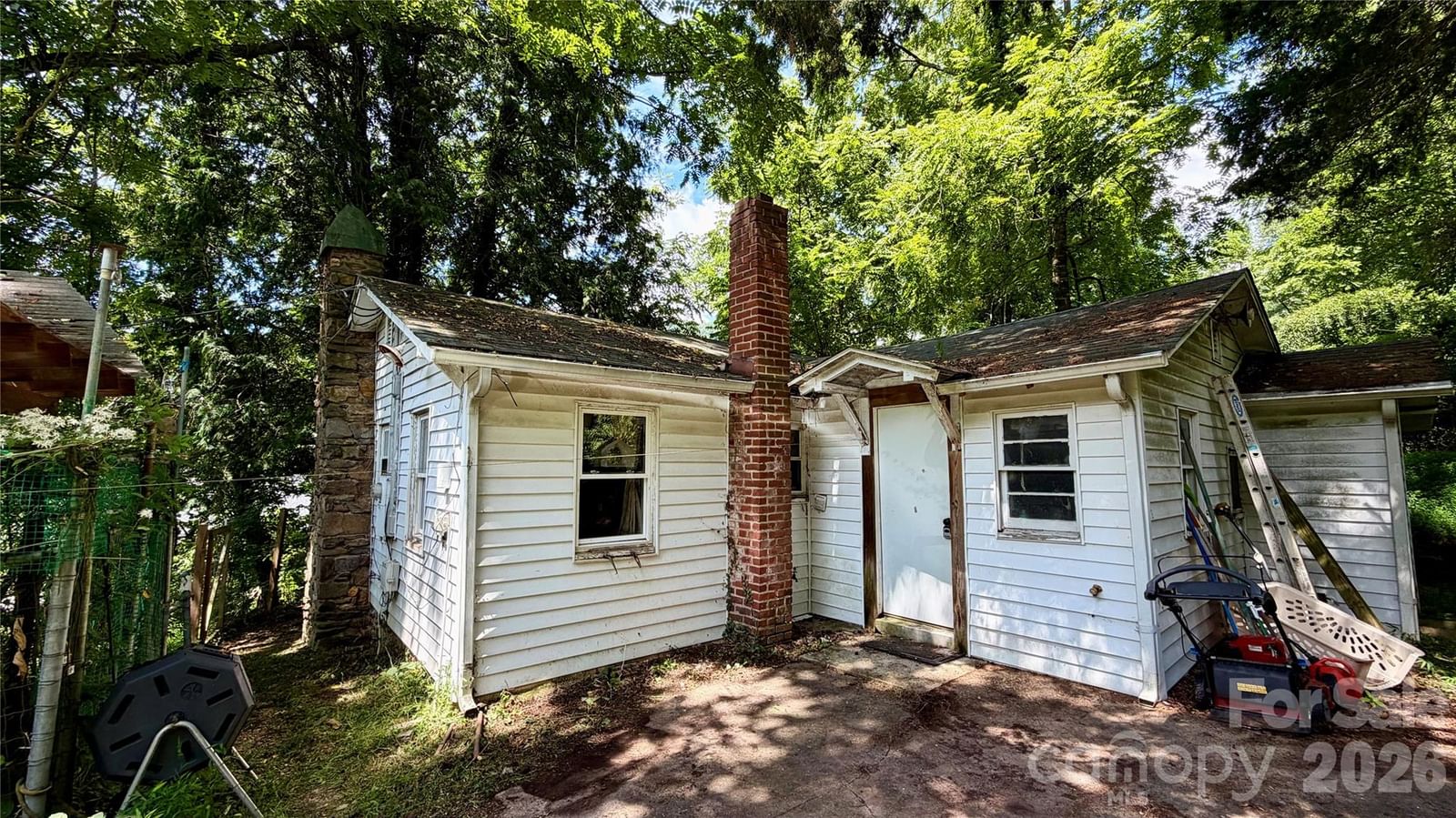 20 Utopia Road, Asheville, NC 28805 - Photo 2