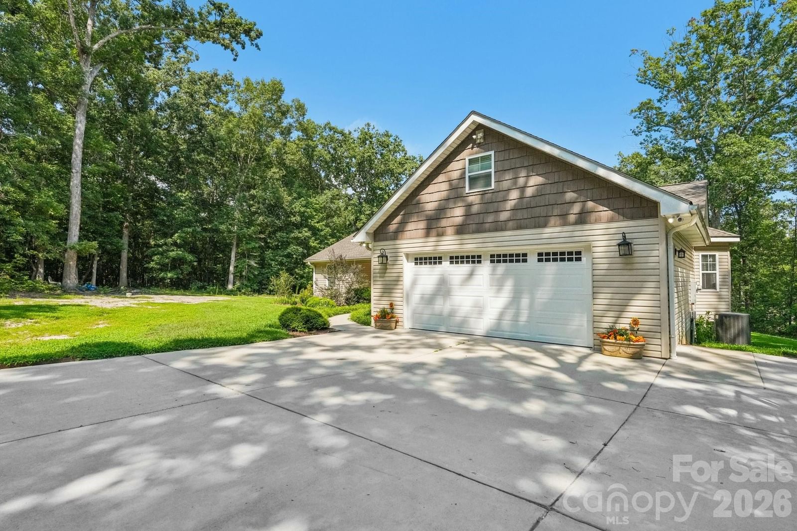 1555 Riverview Road, Lincolnton, NC 28092 - Photo 2