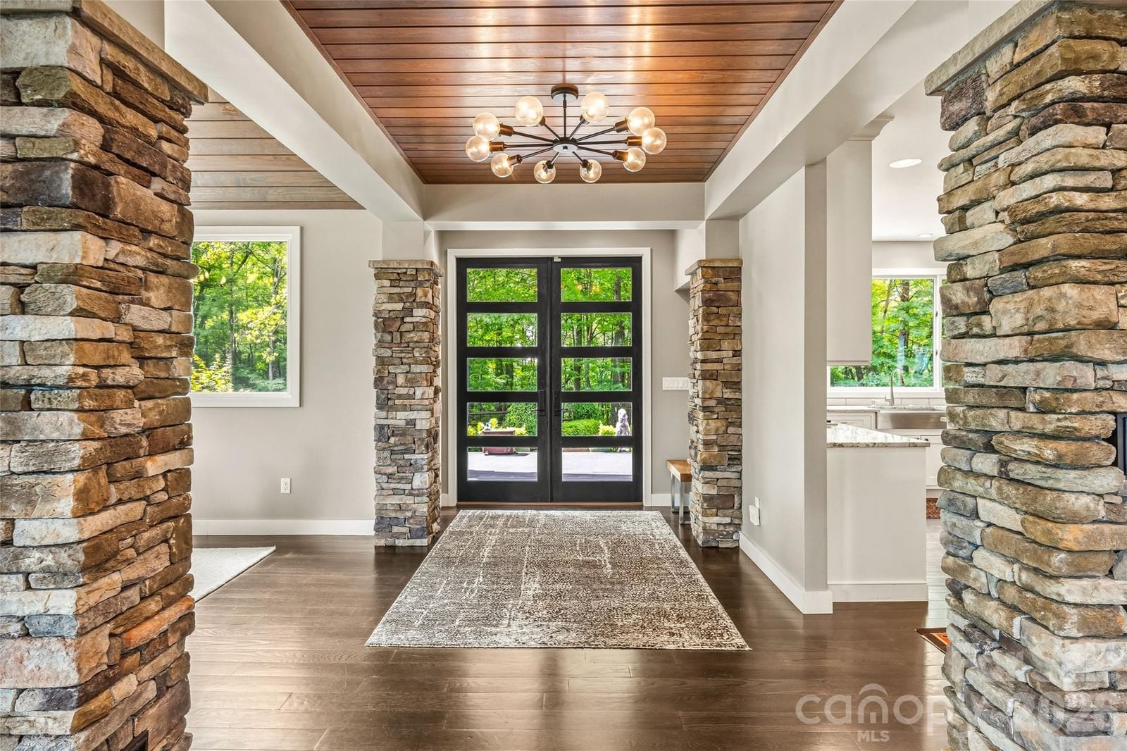 233 Tanglewood Lane, Saluda, NC 28773 - Photo 2