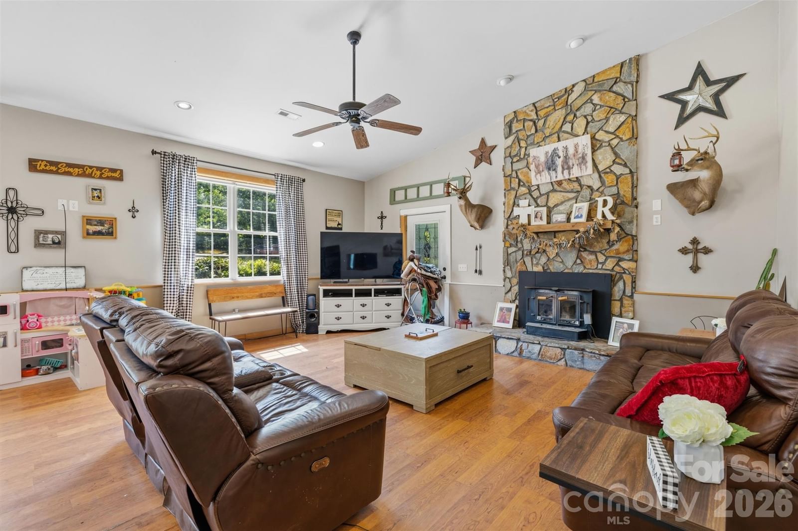 2269 Lee Roy Lane, Lenoir, NC 28645 - Photo 4
