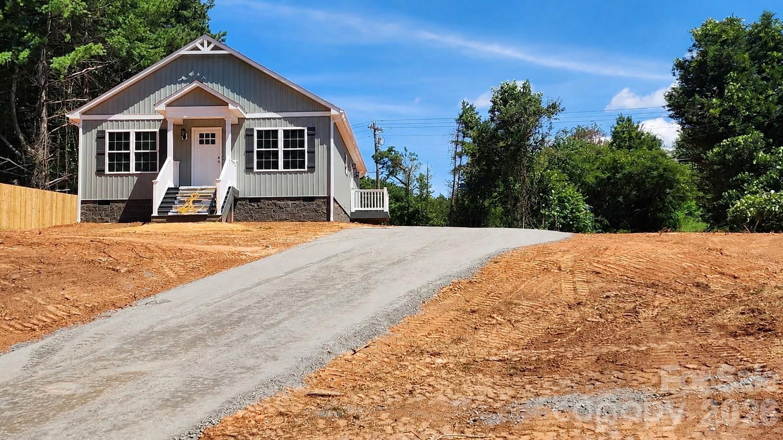 405 Falls Avenue, Granite Falls, NC 28630