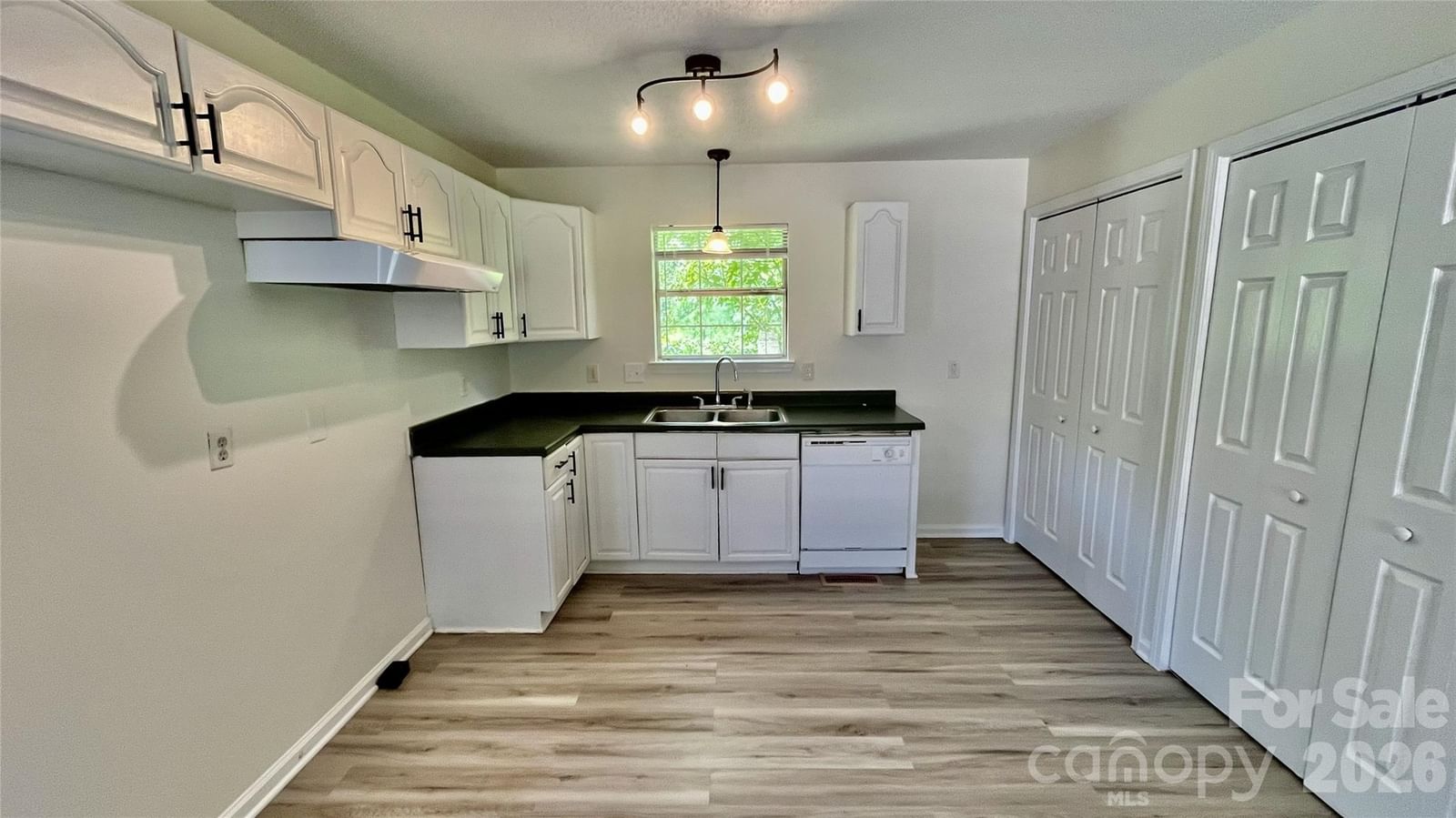 908 Green Street, Salisbury, NC 28144 - Photo 4