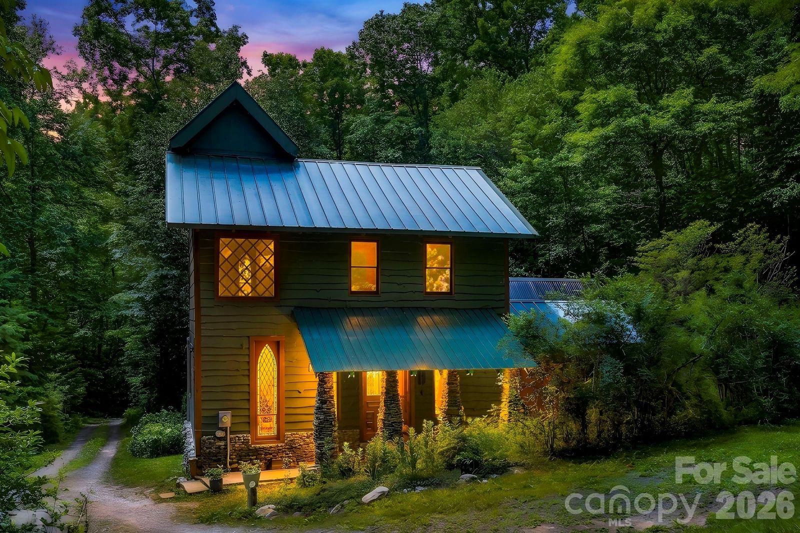 173 Camp Elliott Road, Black Mountain, NC 28711