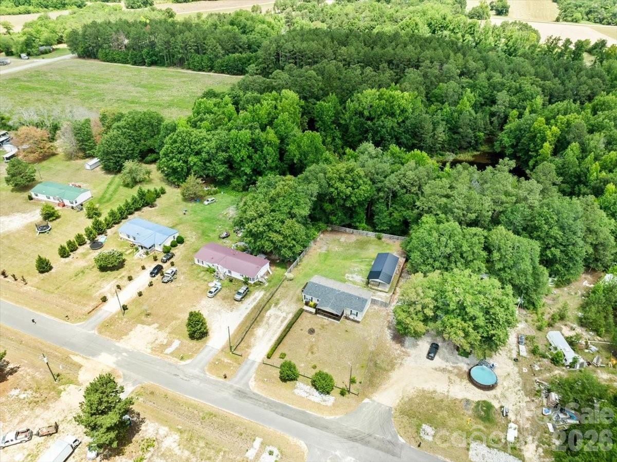187 Central Place Lane, Pageland, SC 29728 - Photo 3