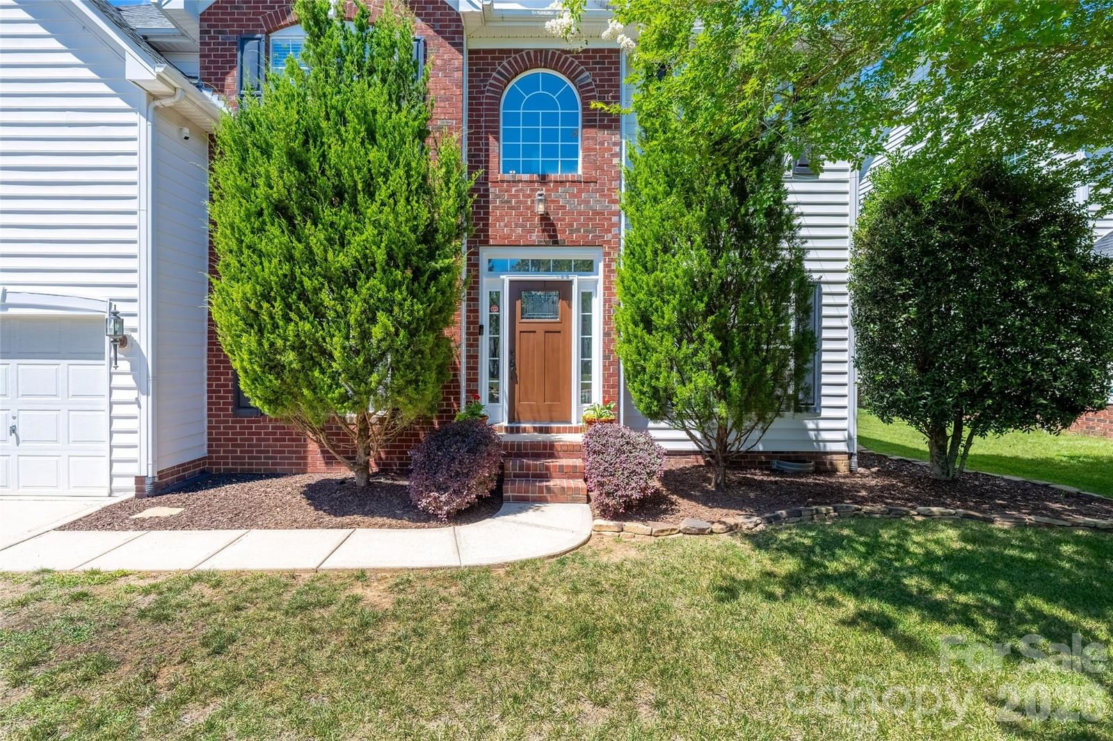 211 Alnwick Lane, Waxhaw, NC 28173 - Photo 2