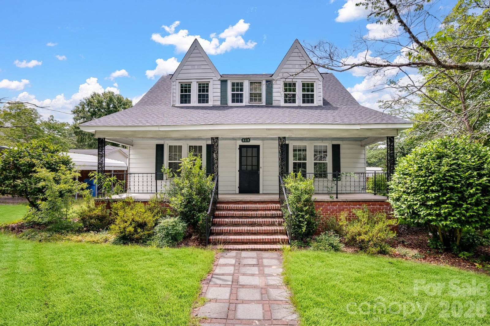 315 Blakeney Street, Pageland, SC 29728