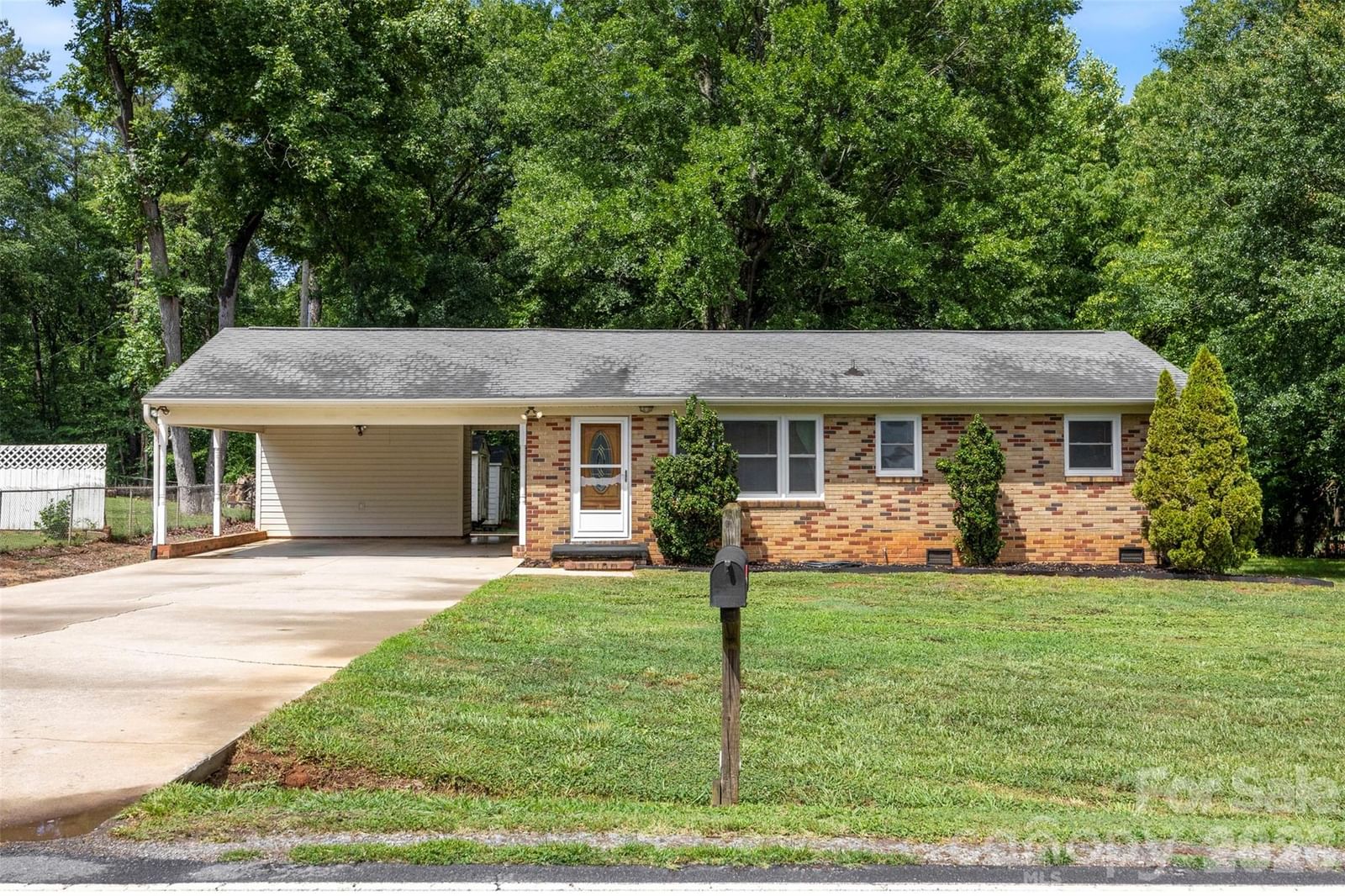 644 Dallas Spencer Mountain Road, Dallas, NC 28034