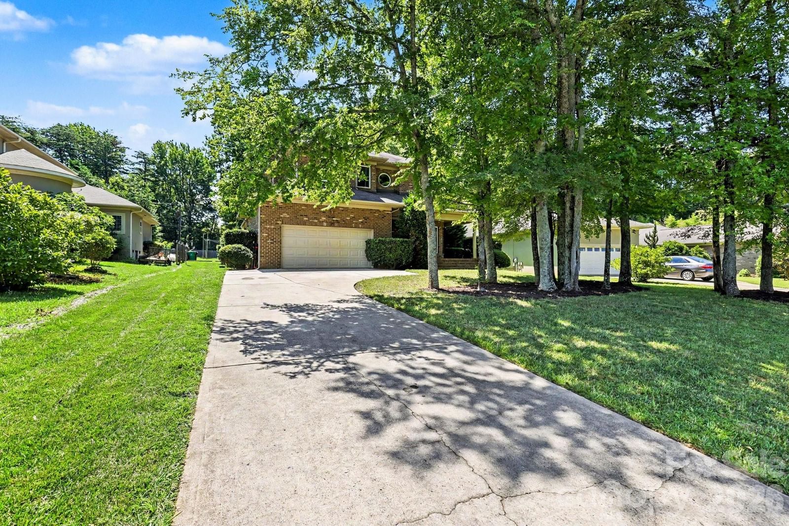 10130 Fairlea Drive, Charlotte, NC 28269 - Photo 2