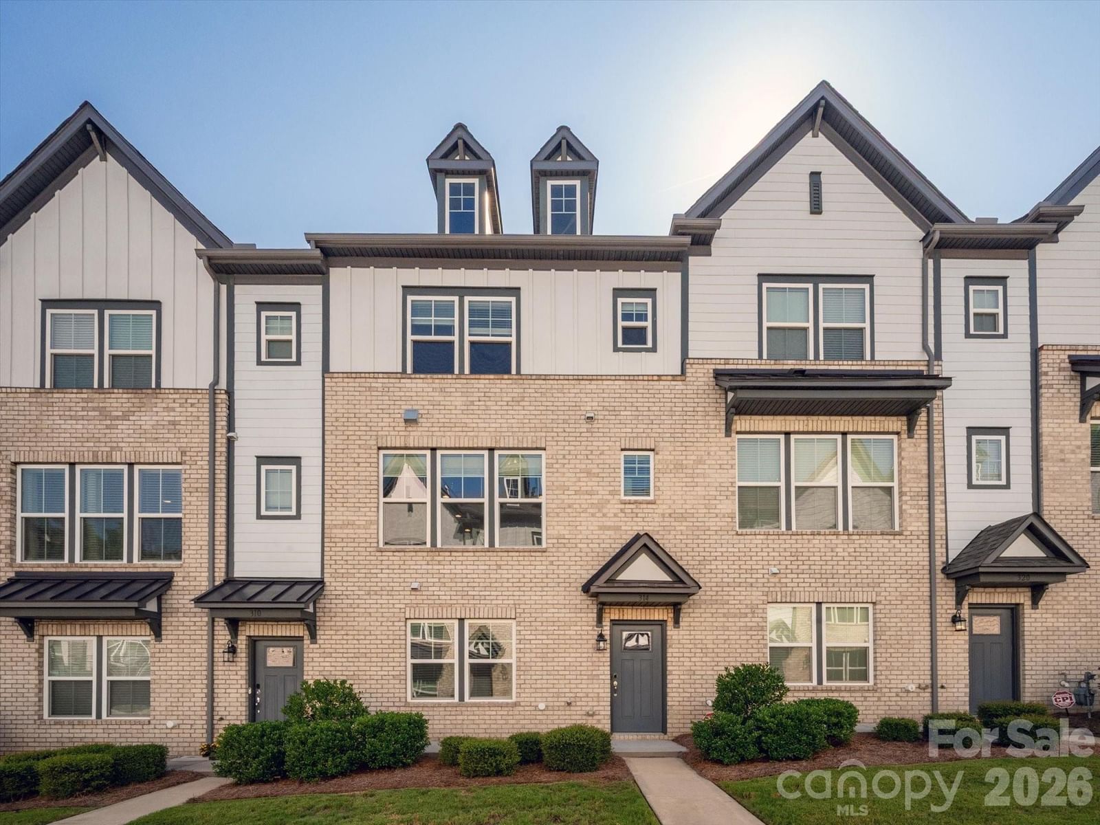 Property at 314 Hastings Run, Charlotte, NC 28211