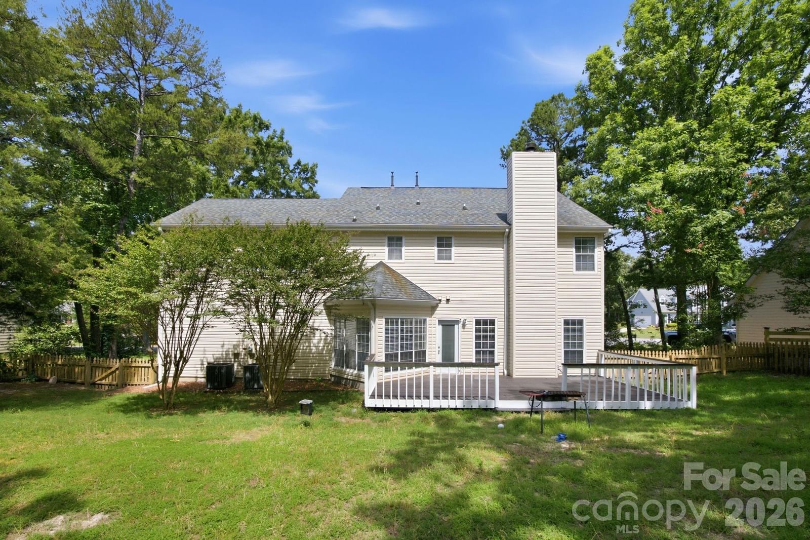 8048 Hunley Ridge Road, Matthews, NC 28104 - Photo 2