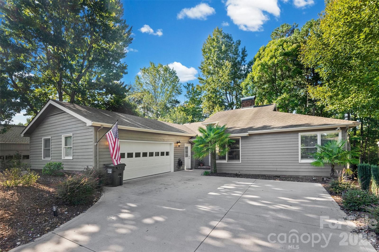 18 Shipmaster Court, Lake Wylie, SC 29710