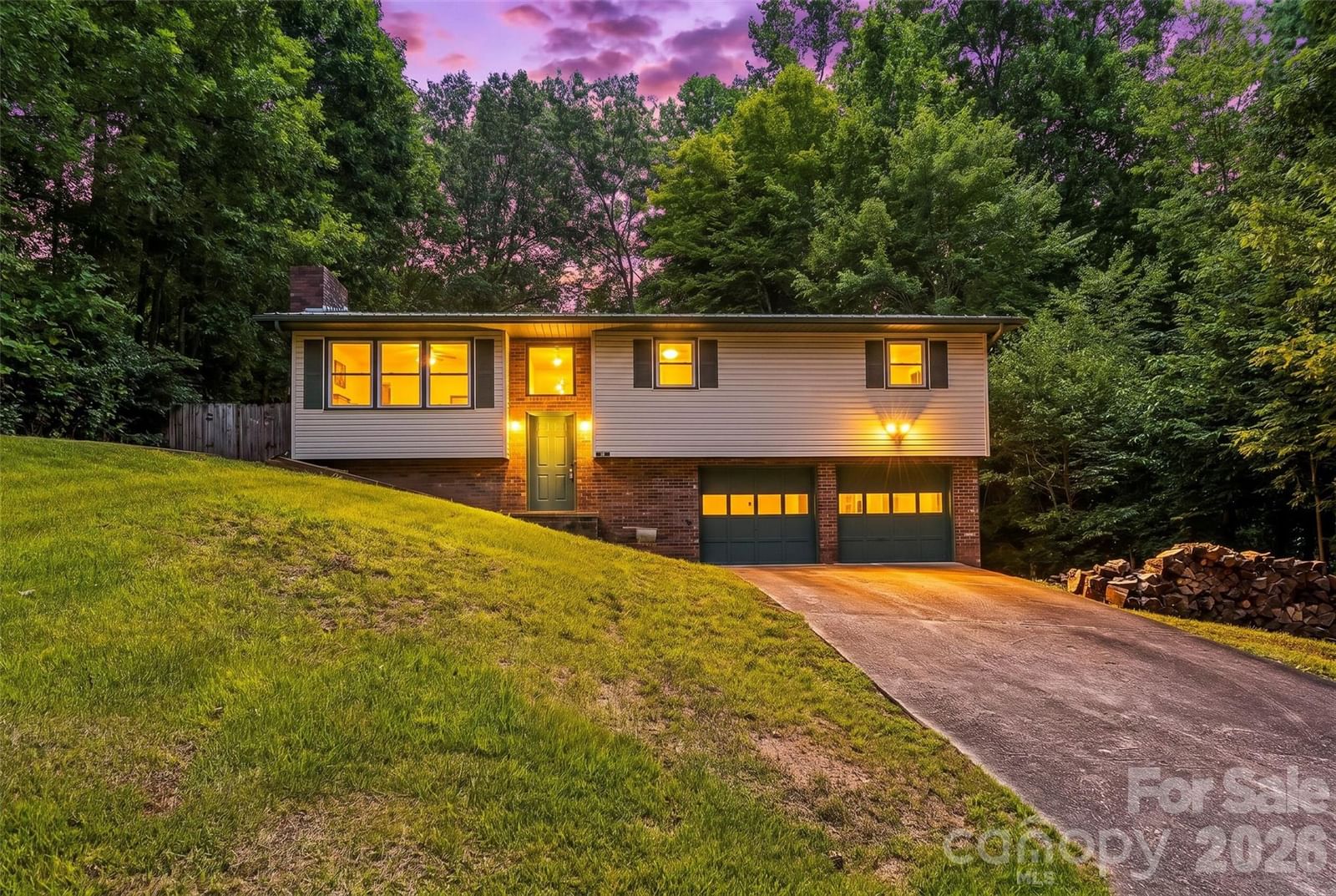 32 Swanns View Drive, Marion, NC 28752 - Photo 2