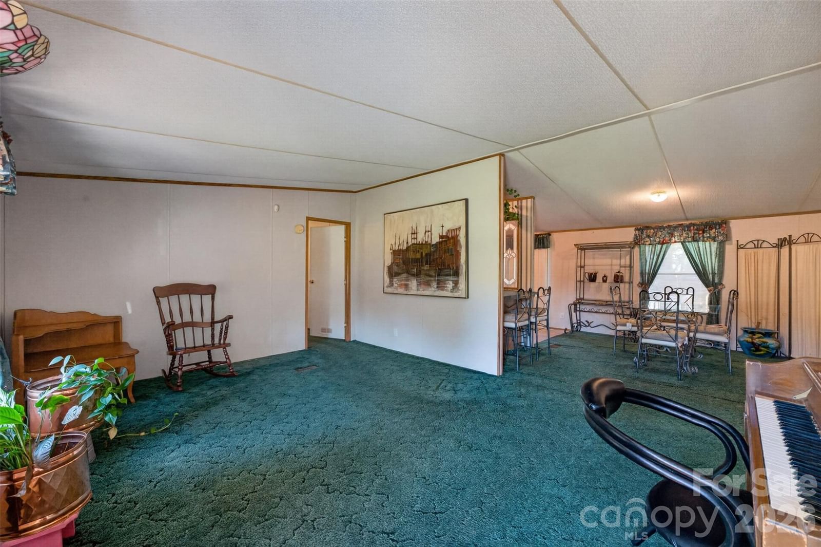 4632 Belvedere Drive, Claremont, NC 28610 - Photo 5