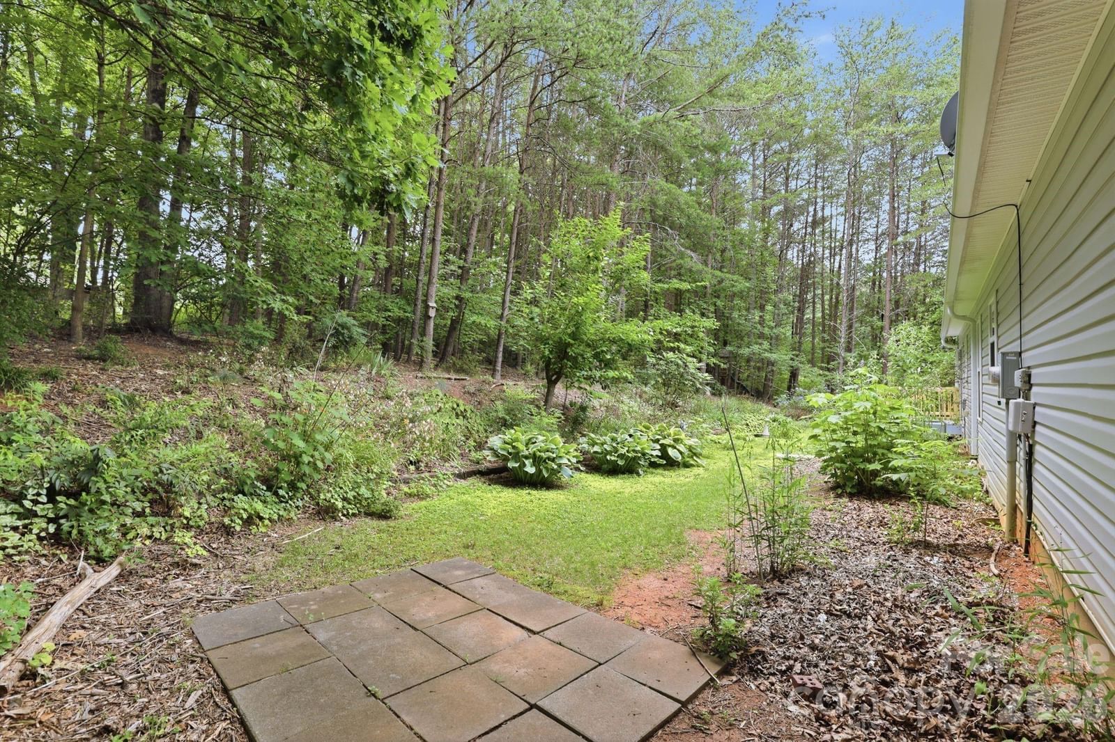 15 Valley Street, Granite Falls, NC 28630 - Photo 5