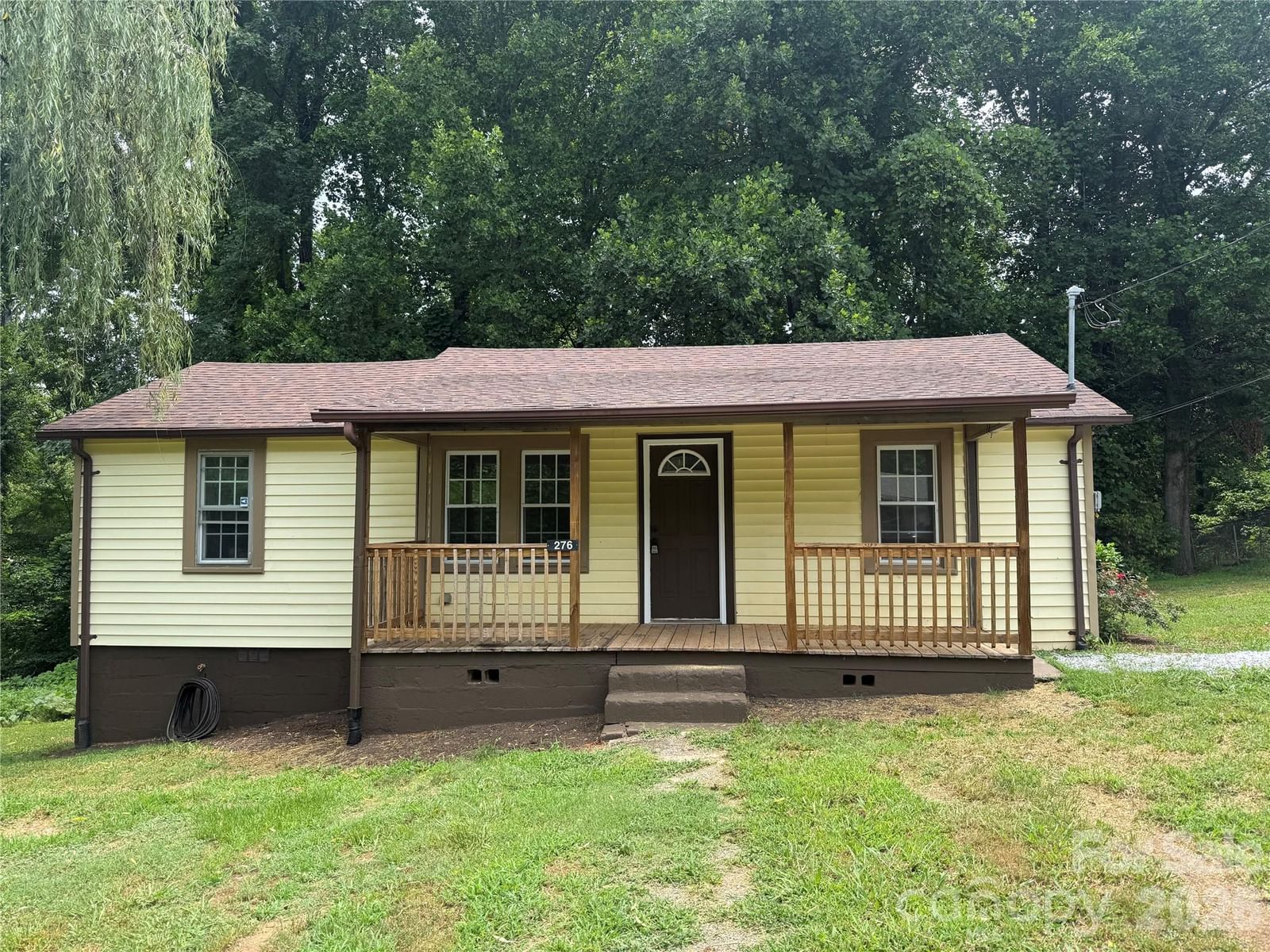 276 Kathy Street, Marion, NC 28752 - Photo 2