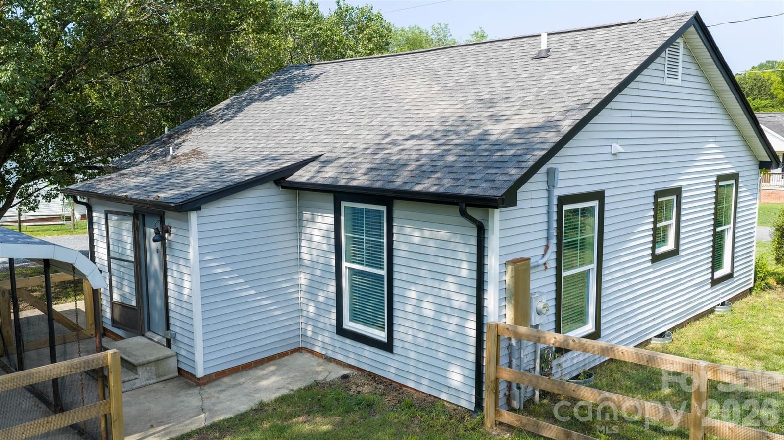 512 Florence Avenue, Kannapolis, NC 28083 - Photo 3