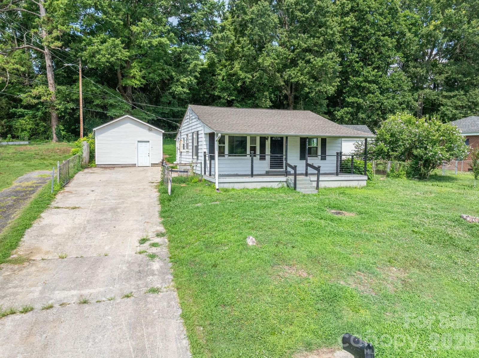 2639 Springbrook Circle, Gastonia, NC 28052 - Photo 4